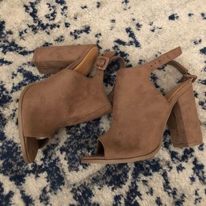 Taupe suede booties